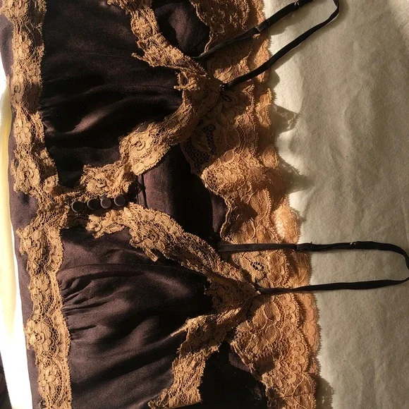 Banana Republic Dark Silk Camisole - Picture 4 of 9